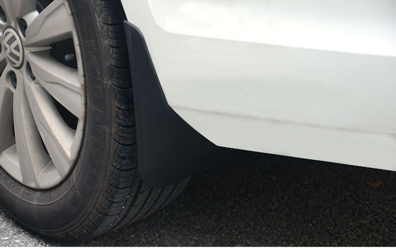 To bosses of automotive injection molding factories: let me introduce a special modified PP material for mudguards.