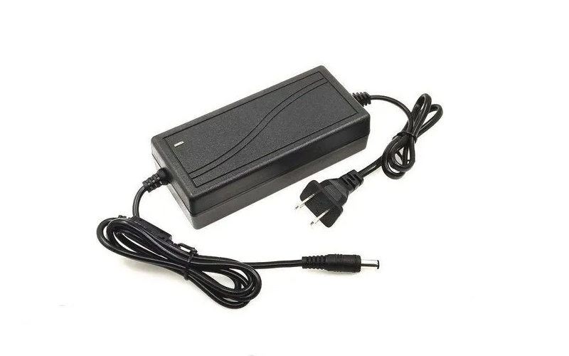 提升電源適配器安全性，這家改性廠的阻燃PC料有什么性能優(yōu)勢？